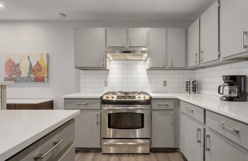 Austin House | Guest Rated 10/10: SE Austin Getaway Near Downtown & COTA