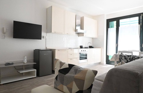 Senigallia Apartment | SE190 - Senigallia, renovated one-bedroom apartment with air conditioning