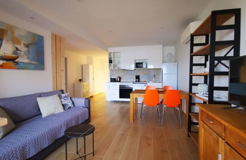 Palamos Apartment | Cozy SE3.105 Apartment Steps from La Fosca Beach
