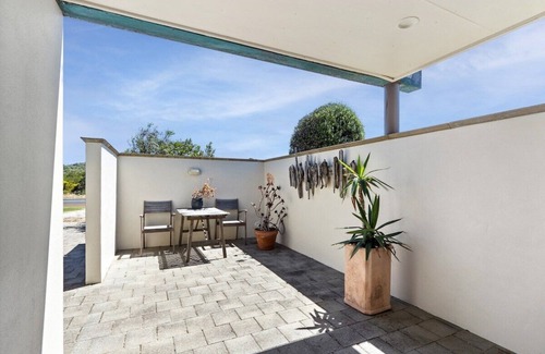 Prevelly Apartment | Cozy Retreat at Sea and Soul | Spa - A Sanctuary by the Sea