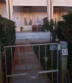 Calambrone Apartment | Tranquil Beachfront Haven with Ocean Views Awaiting You