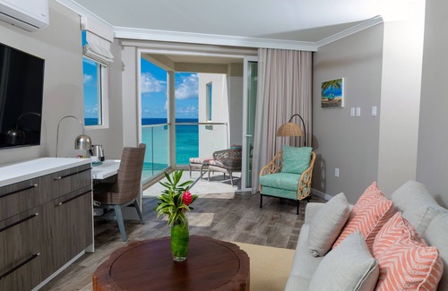 Oistins Resort | Relax at Sea Breeze Beach House - All Inclusive Escape