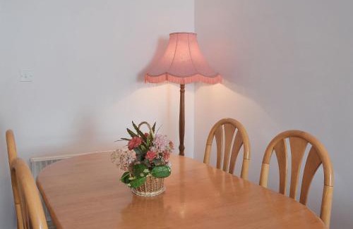 Hopton on Sea House | Enjoy Family-Friendly Stays at Sea Breeze Hotel
