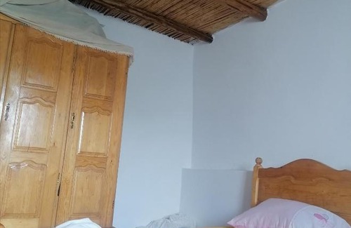 Douar Dmina House | Pet-Friendly Sea Breeze with Oceanfront Views & Breakfast