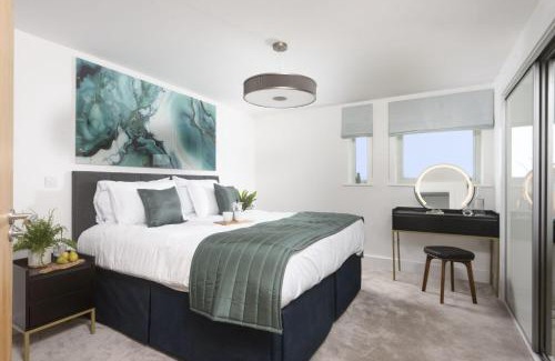 Lusty Glaze House | Family-Friendly Stays at Sea Breeze, Newquay - 4 Star Comfort