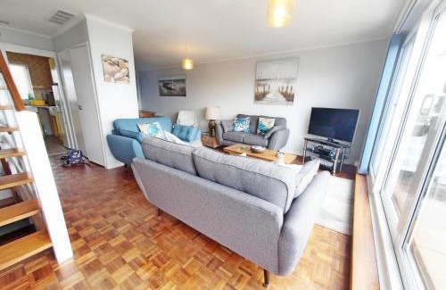 Selsey House | Oceanfront Escape at Sea Breeze, Selsey - Family Friendly