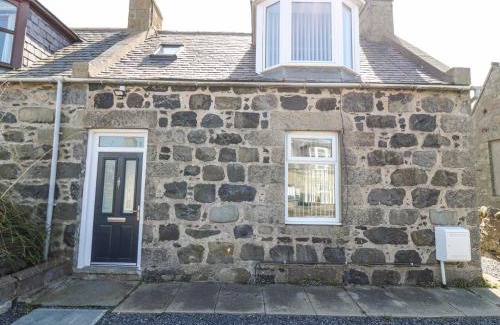 St Combs House | Sea Breeze St Combs