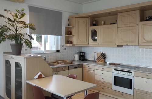 Xiro Chorio Villa | Sea Breeze Villa: Oceanfront Retreat Near Rethymno Beach