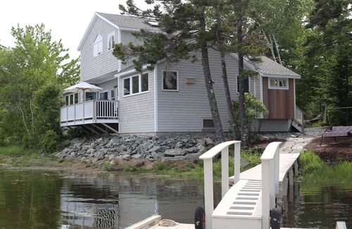 Tremont House | Elegant Waterfront Getaway with Pool & Breakfast Included