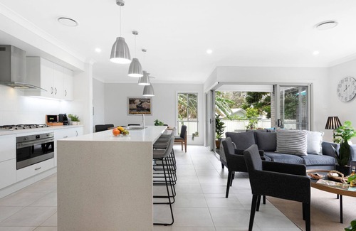 Currarong House | Sea Bubbles – coastal bliss at Currarong