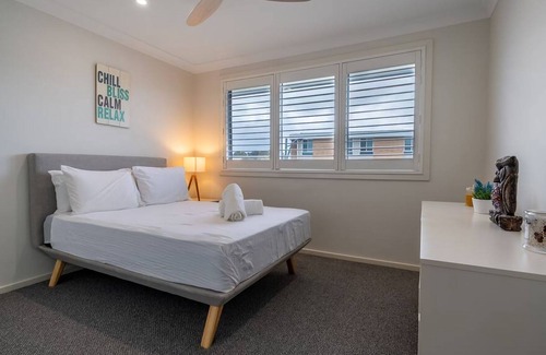 Shell Cove House | Oceanfront Retreat: Sea Change with Unmatched Guest Ratings