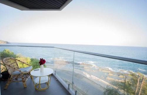 Port Blair Apartment | Sea Cliff by urban hill