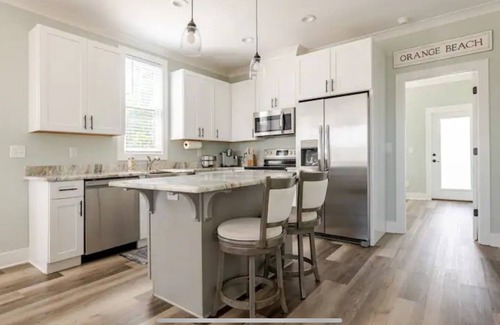 Orange Beach House | Beachside Retreat with Pool & Deeded Access to Sea Colors
