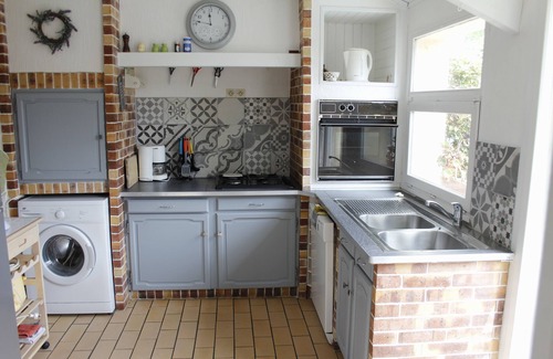 Saint-Vaast-la-Hougue House | Garden Sea Cottage in St Vaast la Hougue with Ocean Views