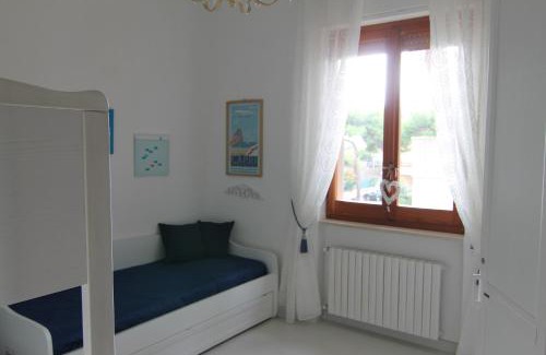 Ginosa Marina House | Tranquil Sea Cottage in Pinewood – Family-Friendly Retreat