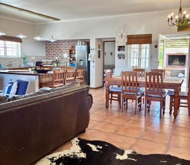 Franskraal House | Sea Cottage on Julia