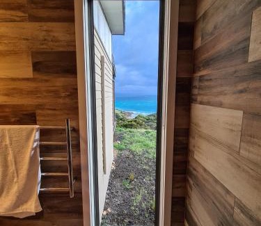Willoughby Bed & Breakfast | Experience Sea Dragon Kangaroo Island: Beachfront Bliss Await