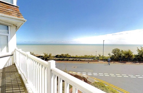 Meads Apartment | Family-Friendly Sea Dreams Apartment with Balcony & Views
