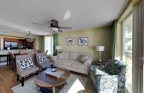 Fort Walton Beach Condo | Experience Oceanfront Comfort at Sea Dunes - Rated 10/10