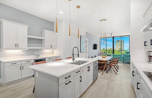 Melbourne Beach Condo | Sea Esta | Chic Beach Condo with Ocean Views & Huge Balcony
