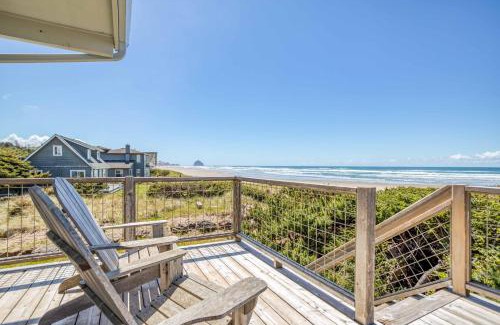 Tierra Del Mar House | Relax at Sea-Esta in Tierra Del Mar - Pet Friendly Stay!