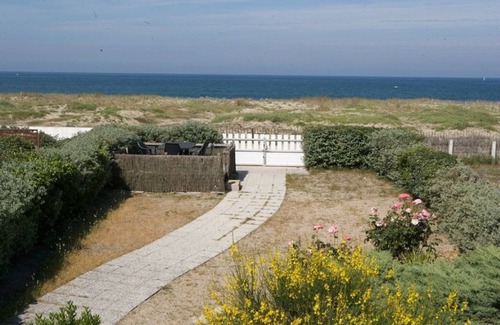 La Turballe House | Seaside Villa with Expansive Garden – Guest Rated 10/10