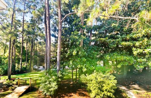 Seagrove Beach House | Guest Rated 10/10 at Sea Foam Sailboat - Family Friendly Stay
