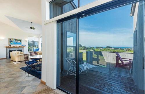 Sea Ranch House | Serene Sea Forever: Pool, Hot Tub & Family-Friendly Stay