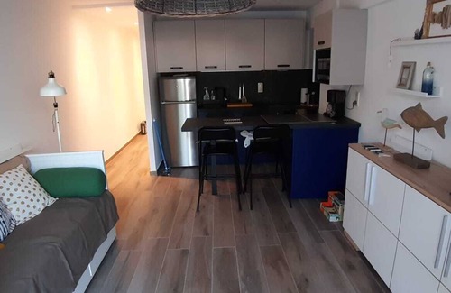 Golfe Juan Condo | Seaside Retreat with Kitchen - Guest Rated 10/10