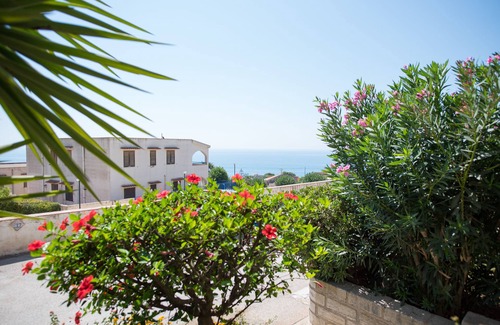 Sciacca Apartment | Beachside Apartment with Balcony and Family-Friendly Perks