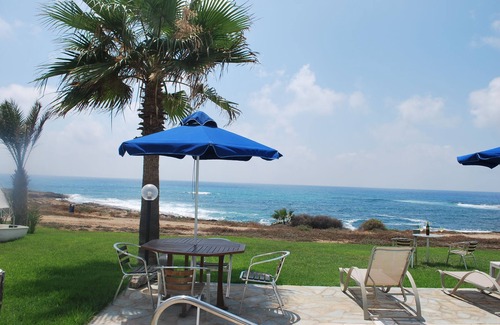 Kissonerga Villa | Ocean View Villa with Heated Pool in Beautiful Paphos