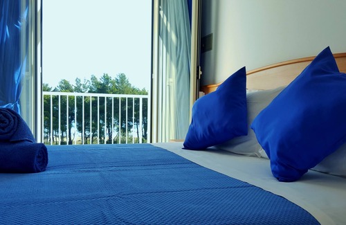 Pineto Hotel | SEA FRONT HOTEL IN CERRANO MARINE PARK