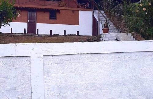 Angra dos Reis House | Cozy Sea Front House in Angra dos Reis for Family Getaways
