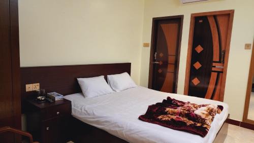 Cox's Bazar Hotel | Seaside Escape: Family-Friendly Amenities Await You