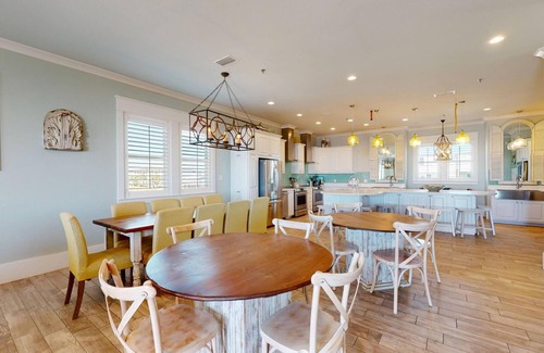 Gulf Shores House | Seaglass: Beachfront Bliss with Private Pool Perfection
