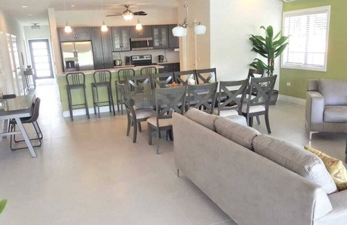 Golden Grove Villa | Sea Glass Villa Tobago: 24-Hour Security & Pool Access