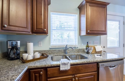 Crescent Beach House | Relaxing Sea Grass Beach Home with Private Pool & Ocean View