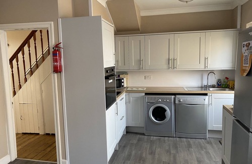 Seahouses Cottage | Dog-Friendly 3-Bed Cottage with Pool & Ocean Views