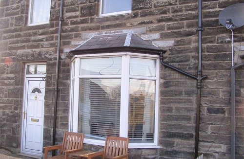 Seahouses Cottage | Dog-Friendly 3-Bed Cottage with Pool & Ocean Views