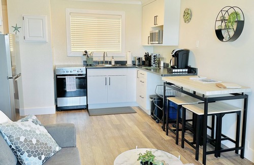 Courtenay Condo | Oceanfront Getaway at Sea Haven on Bates Beach