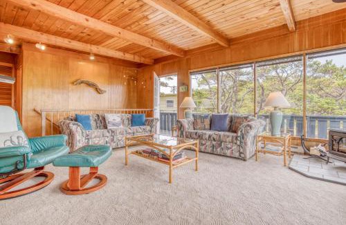 Neskowin House | Discover Sea Here: Pet-Friendly Haven with Breakfast Included