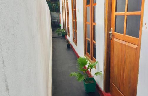 Midigama House | Discover Sea Hub Resort: Family & Pet-Friendly Retreat