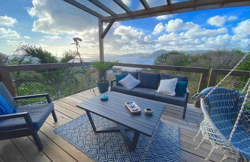 Sainte-Anne House | Sea Lodge: Your Ideal Vacation Retreat with Breathtaking Views
