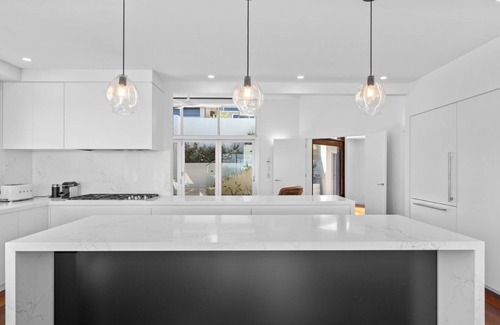 Killcare Heights House | Experience Sea Mist with Breathtaking Ocean Views