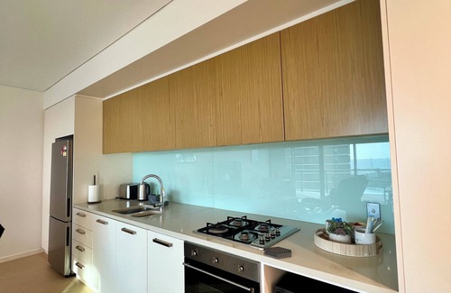 Darwin Apartment | Sea Pearl at Waterfront - One Bedroom Sea View Apartment