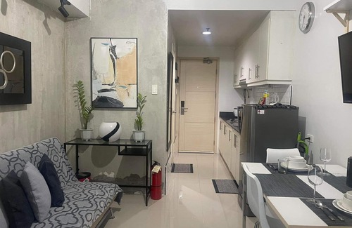 Barangay 76 Condo | Sea Residences MOA Arena SMX BY DARPM
