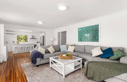 Old Bar House | Beachfront Retreat: 'Sea Shells' with Family-Friendly Amenities