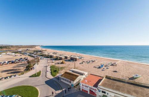 Armacao de Pera Apartment | Guest Rated 10/10: Sea Side Apartment with Ocean Views