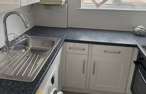 Lyme Regis Apartment | Seaside Apartment with Scenic Views and Parking Available