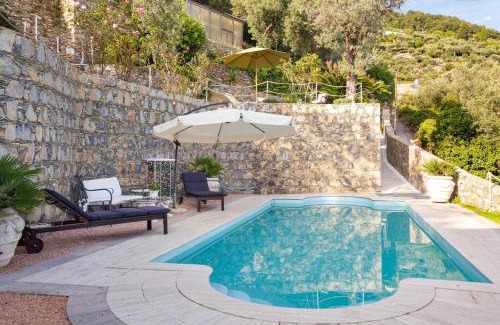 Pieve Ligure Villa | Oceanfront Retreat with Pool, Gardens & 10/10 Guest Rating